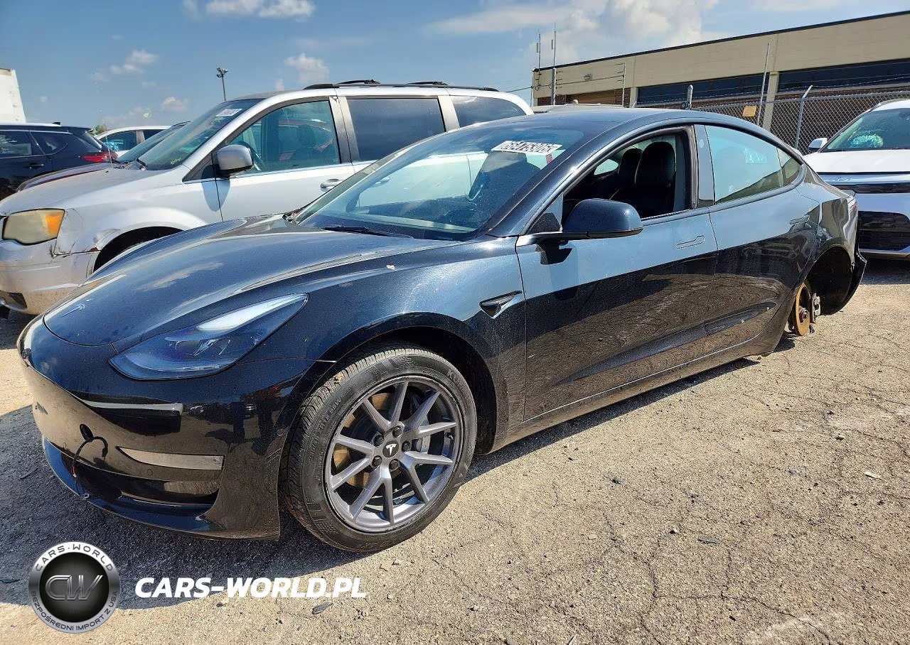 2022 Tesla Model 3 VIN:5YJ3E1EAXNF371665 - 1