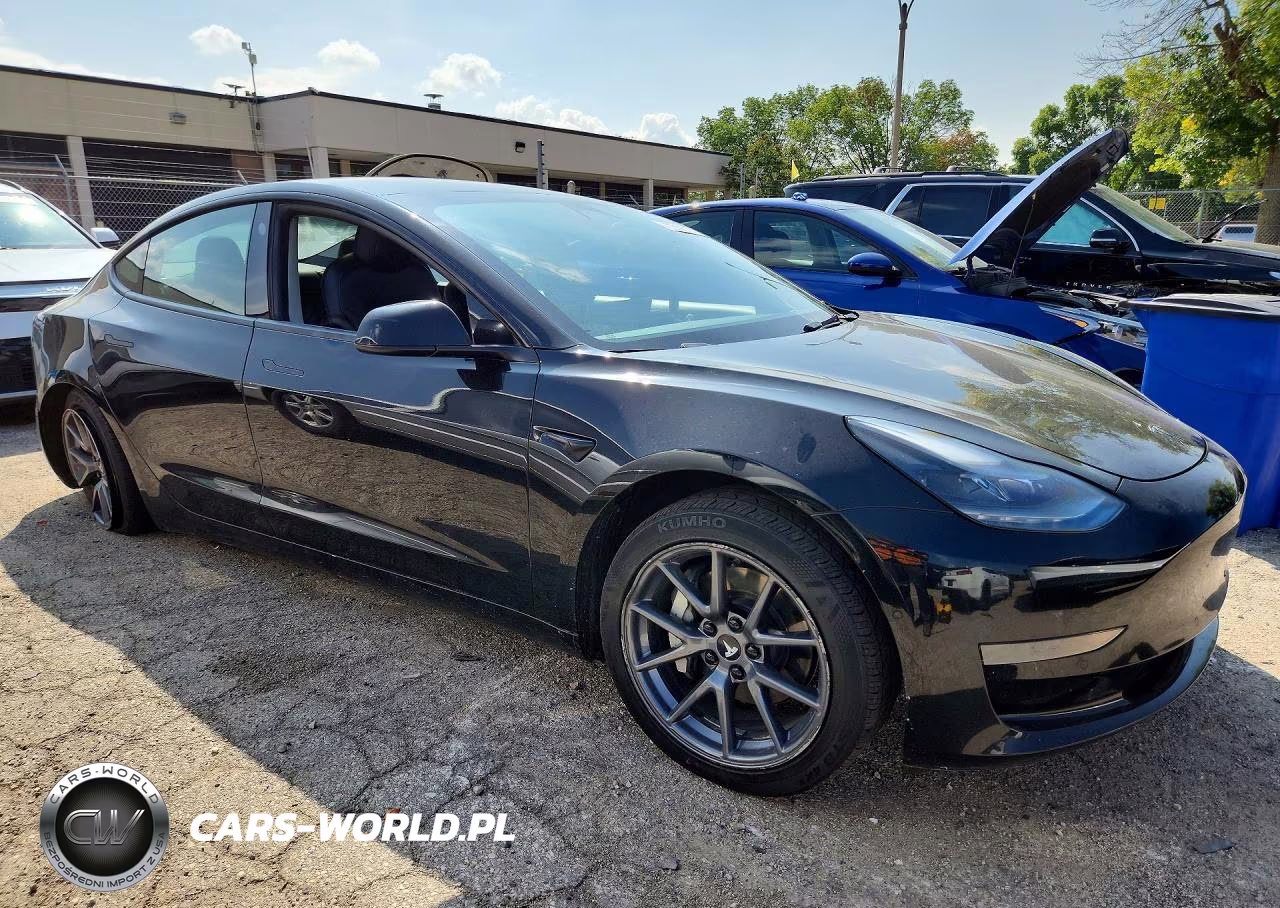 2022 Tesla Model 3 VIN:5YJ3E1EAXNF371665 - 4