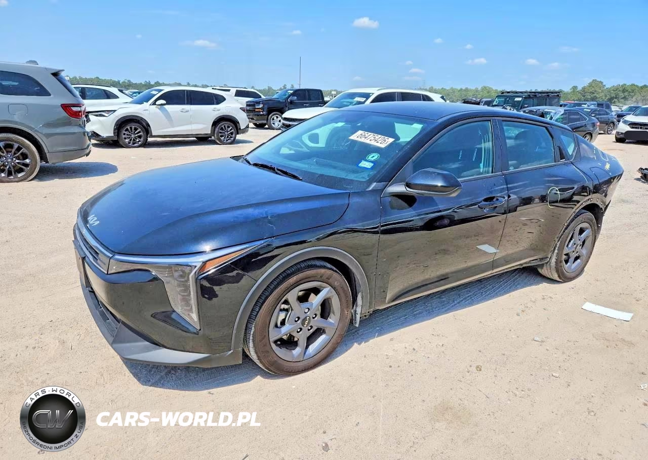 2026 Kia K4 Lxs VIN:3KPFT4DE6TE328887 - 1
