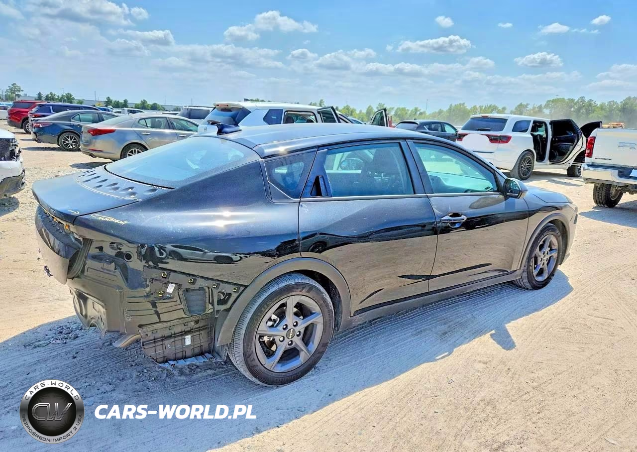 2026 Kia K4 Lxs VIN:3KPFT4DE6TE328887 - 3