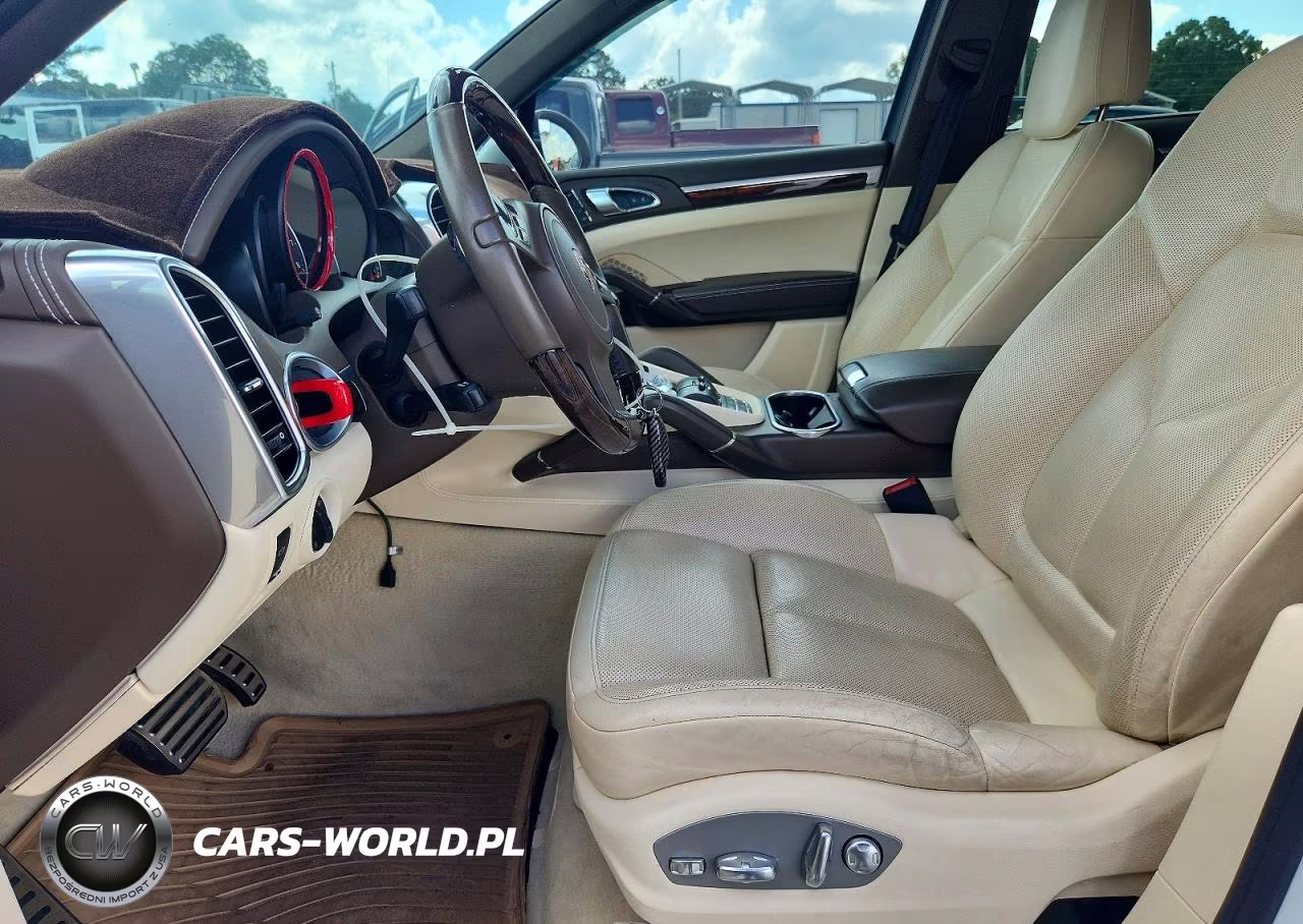 2012 Porsche Cayenne S VIN:WP1AB2A26CLA46086 - 7