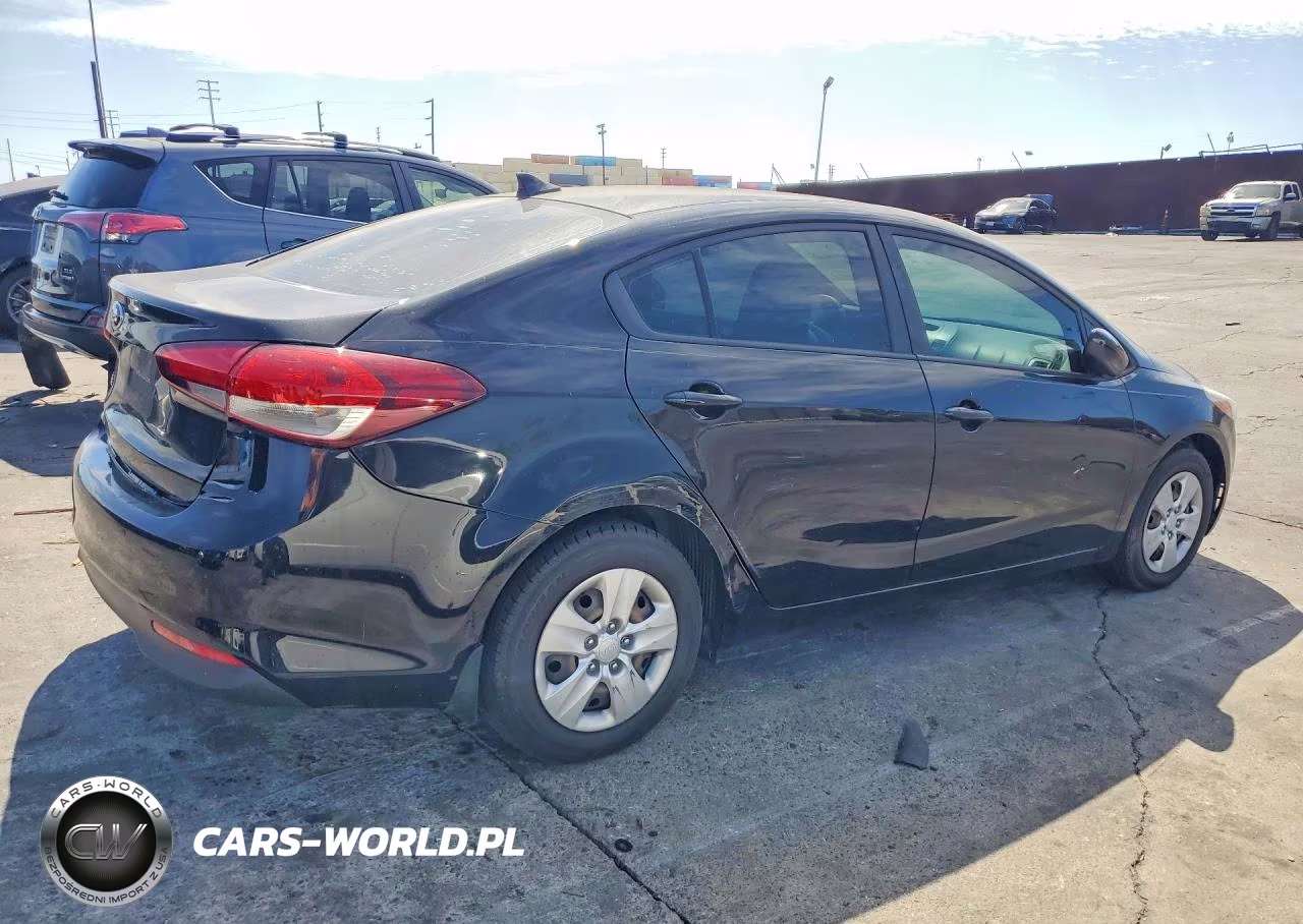 2017 Kia Forte Lx VIN:3KPFK4A75HE069177 - 3