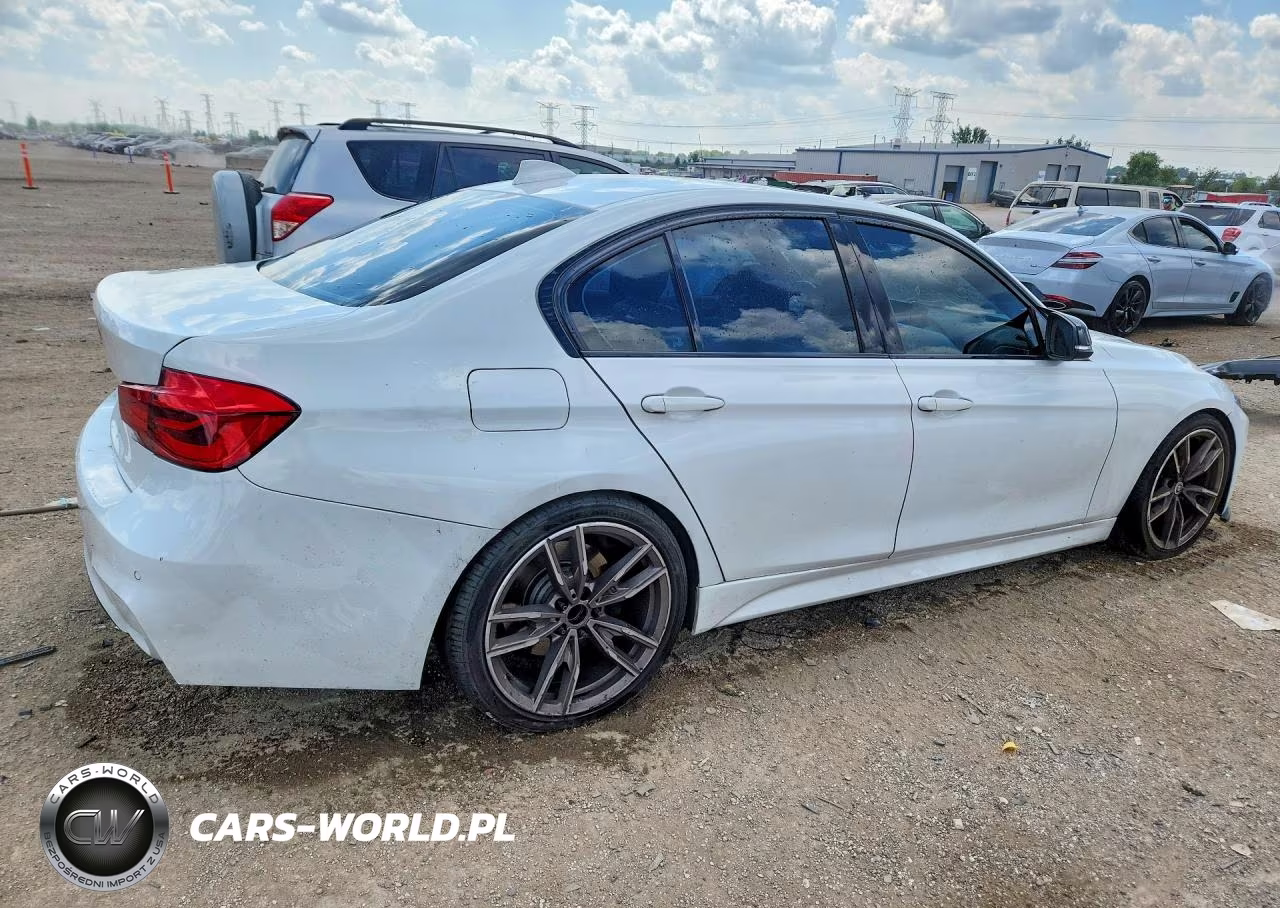2017 BMW 340 Xi VIN:WBA8B7G56HNU37326 - 3