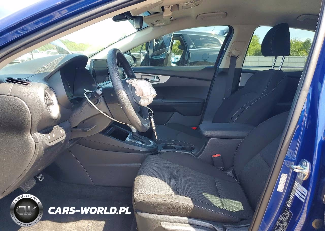 2024 Kia Forte Lxs VIN:3KPF24AD1RE726211 - 7