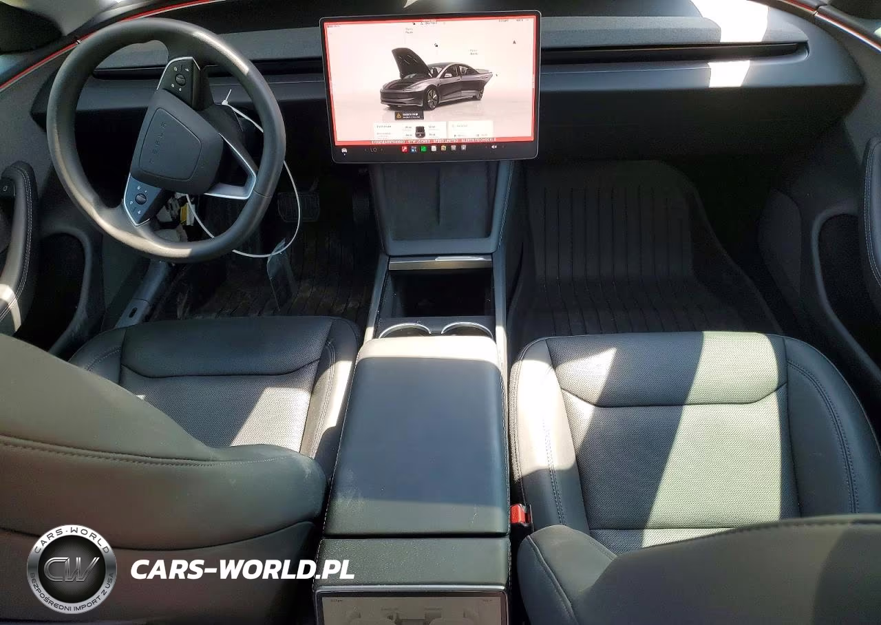 2025 Tesla Model 3 VIN:5YJ3E1EA5SF031593 - 8