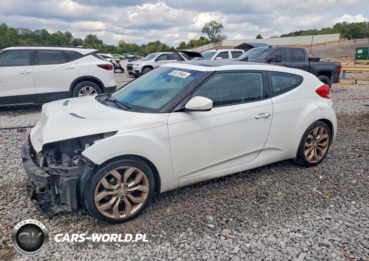 2015 Hyundai Veloster Base