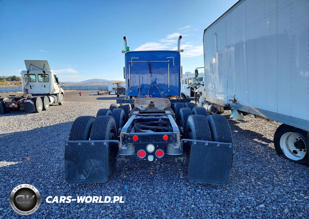 2007 Freightliner Columbia 120 Semi Truck VIN:1FURA6CK67LX29254 - 6