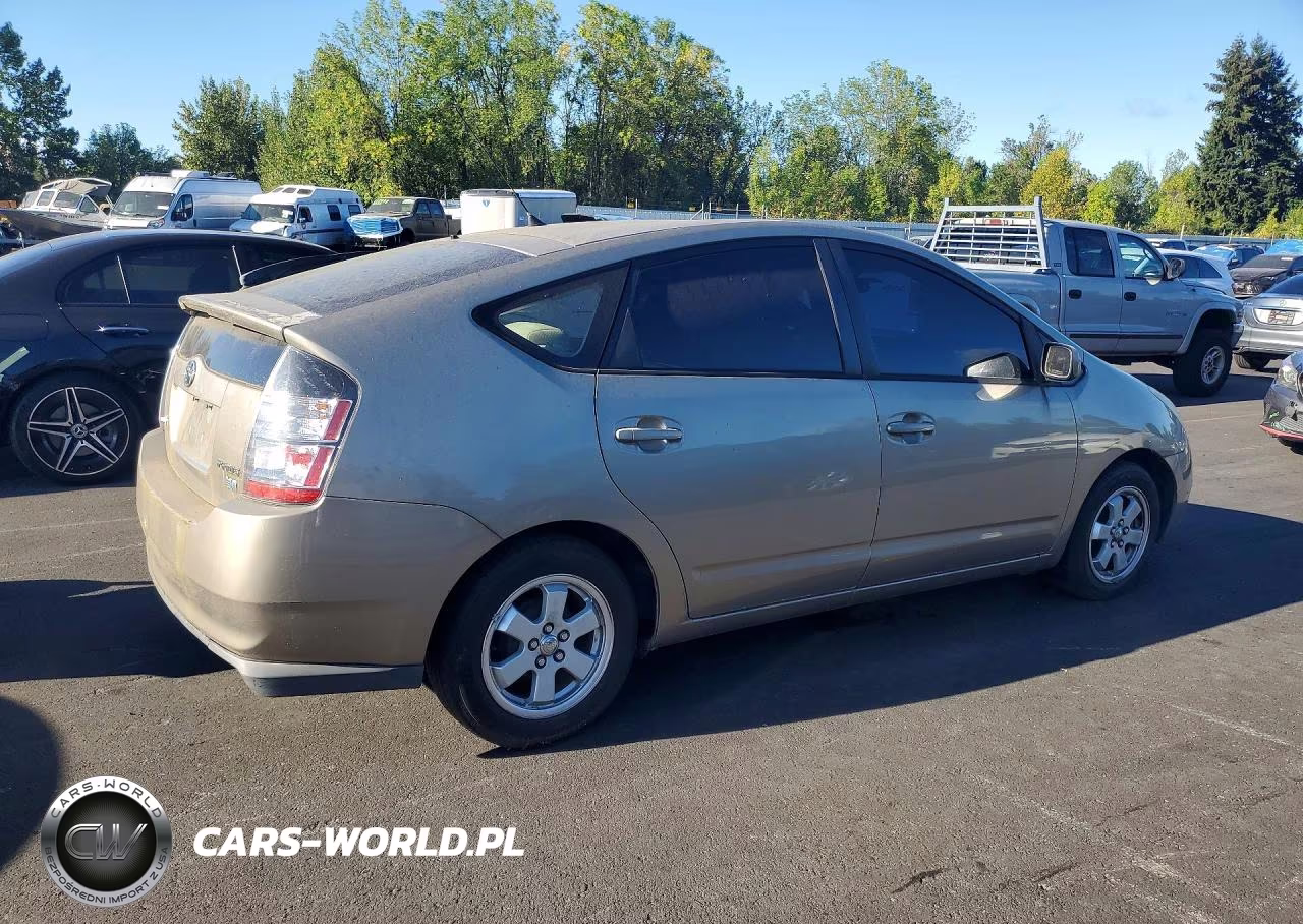 2006 Toyota Prius Base VIN:JTDKB22U153096967 - 3
