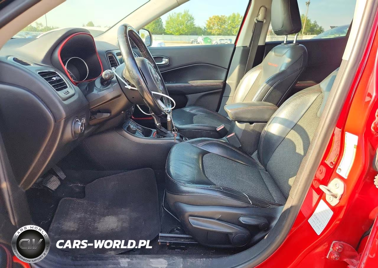 2018 Jeep Compass Trailhawk VIN:3C4NJDDB3JT441955 - 7