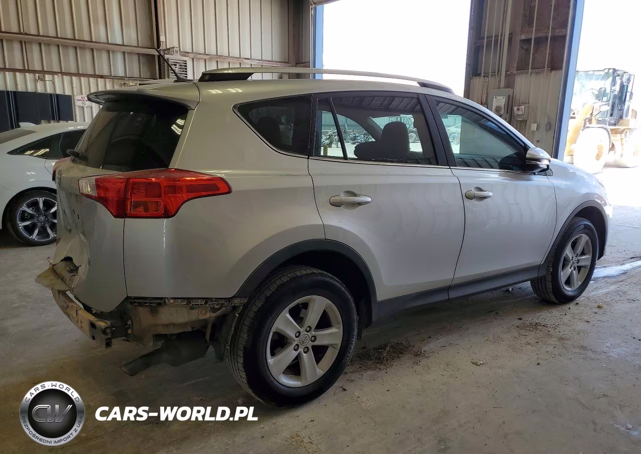 2014 Toyota Rav4 Xle VIN:2T3WFREV0EW085331 - 3