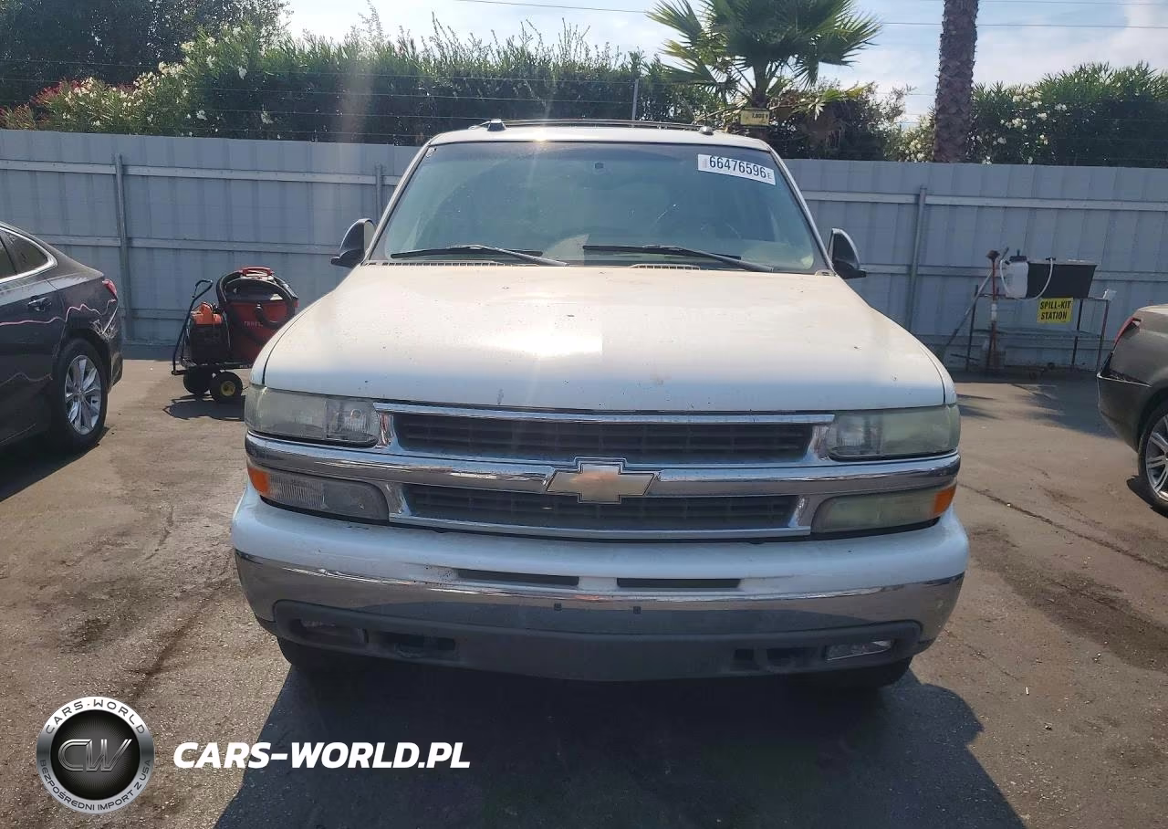 2004 Chevrolet Tahoe K1500 VIN:1GNEK13Z74J261584 - 5