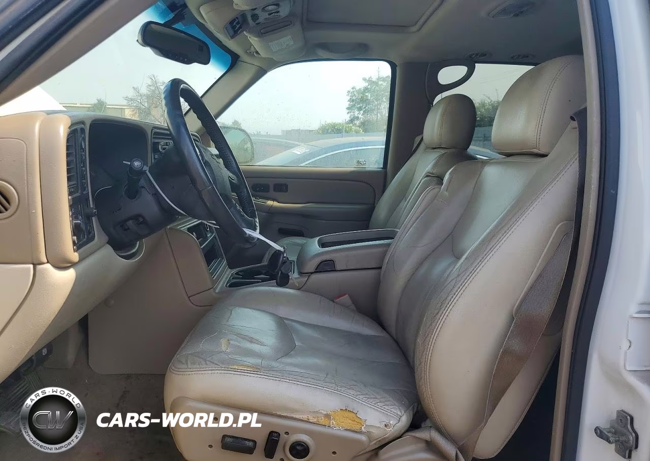 2004 Chevrolet Tahoe K1500 VIN:1GNEK13Z74J261584 - 7