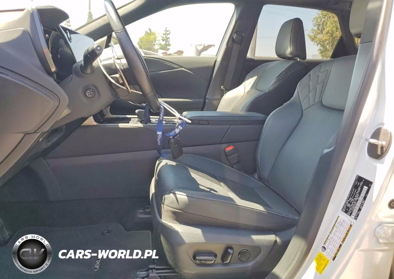 2025 Lexus Rx 350 Premium VIN:JTJCHMAA4S2030076 - 7
