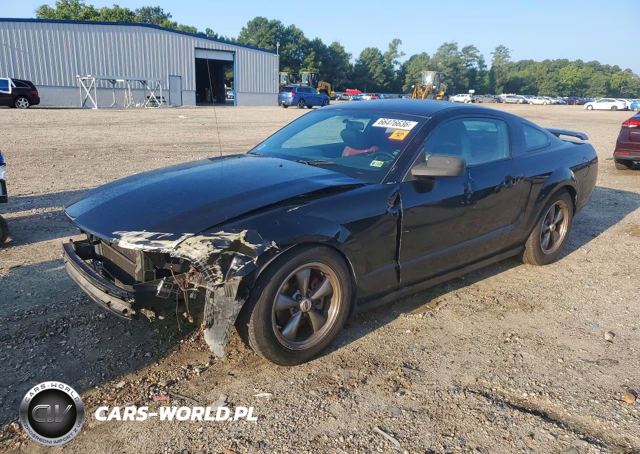 2005 Ford Mustang