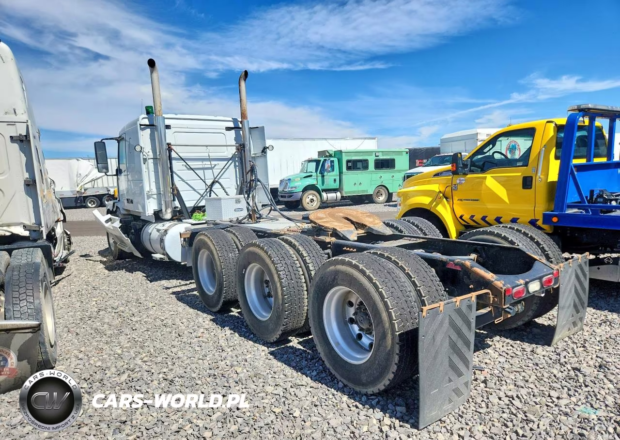 2008 Volvo Vnl Semi Truck VIN:4V4NC9TK08N495060 - 2