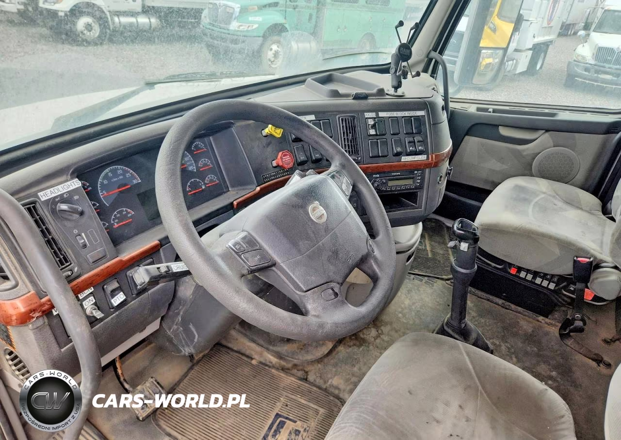 2008 Volvo Vnl Semi Truck VIN:4V4NC9TK08N495060 - 8