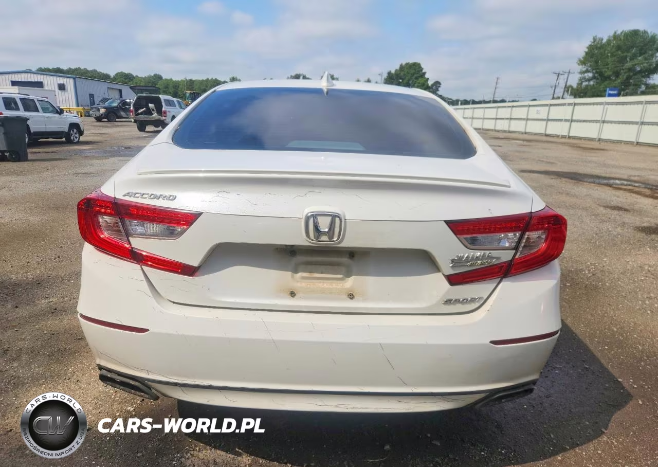 2018 Honda Accord Sport VIN:1HGCV1F3XJA201228 - 6