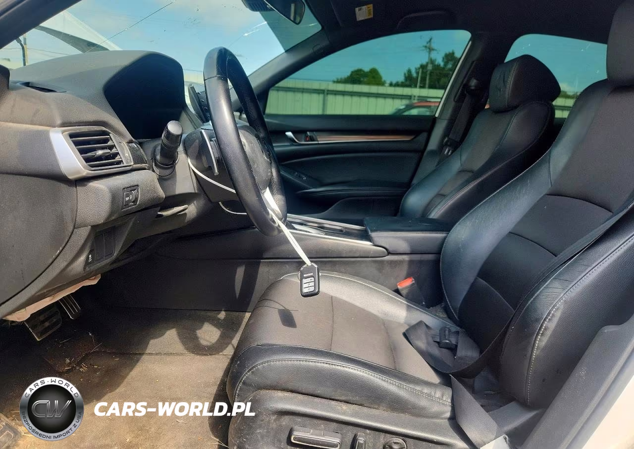 2018 Honda Accord Sport VIN:1HGCV1F3XJA201228 - 7