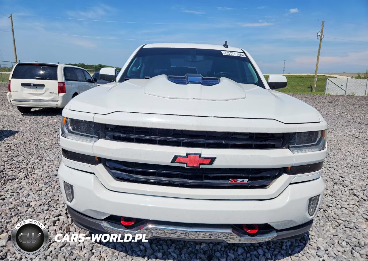 2018 Chevrolet Silverado K1500 Lt VIN:3GCUKREC0JG345528 - 5