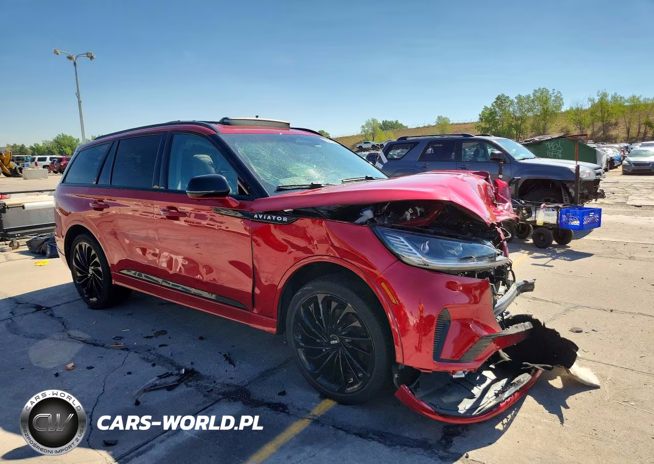 2025 Lincoln Aviator Reserve VIN:5LM5J7XC6SGL13178 - 4