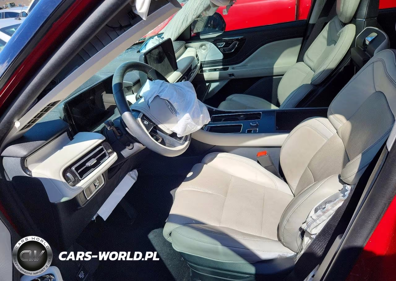 2025 Lincoln Aviator Reserve VIN:5LM5J7XC6SGL13178 - 7