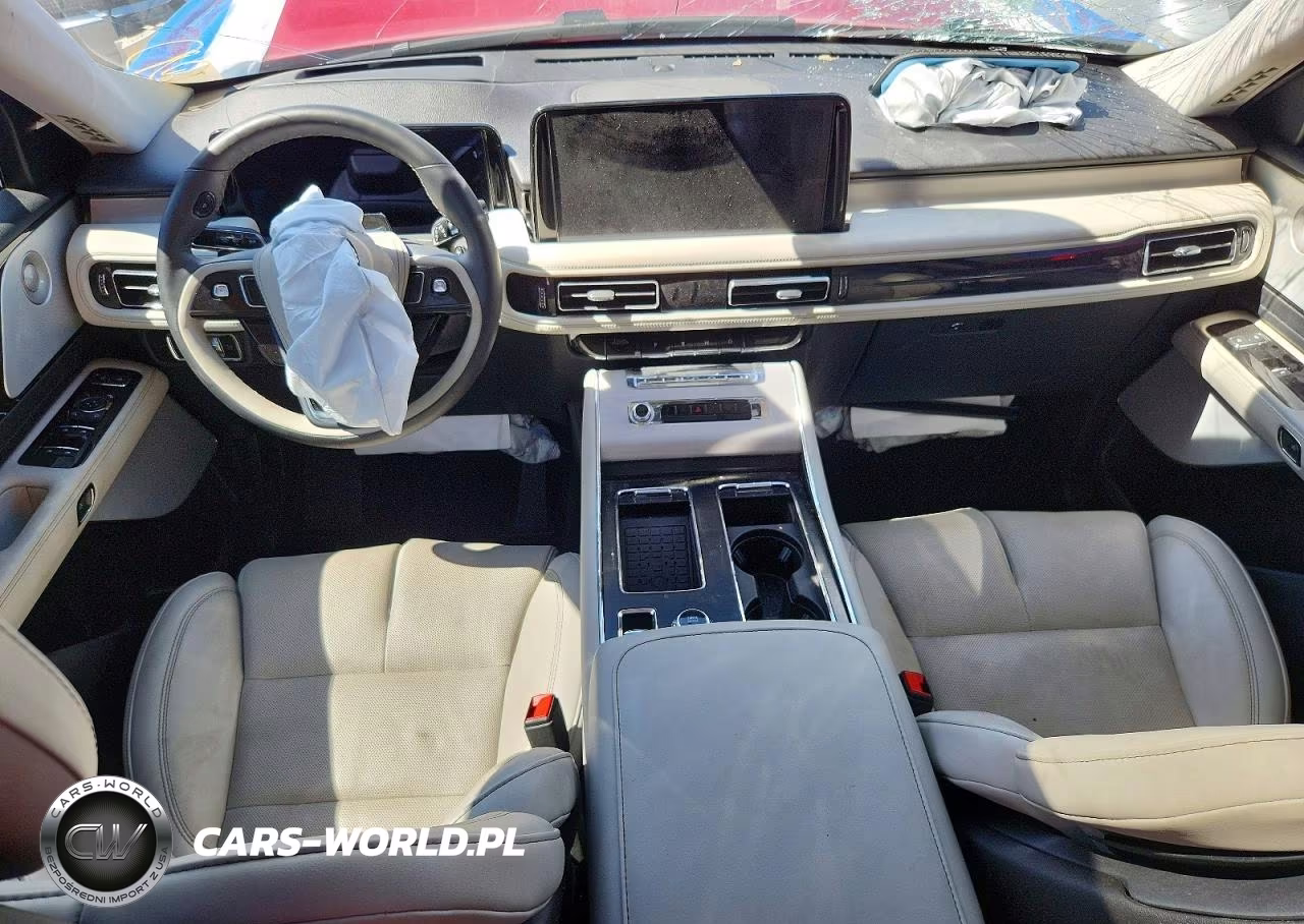 2025 Lincoln Aviator Reserve VIN:5LM5J7XC6SGL13178 - 8