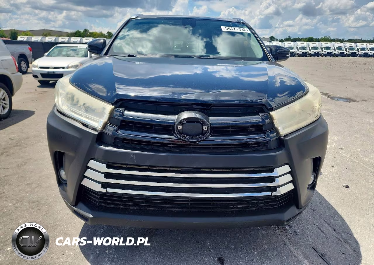 2018 Toyota Highlander Xle VIN:5TDJZRFH8JS903023 - 5