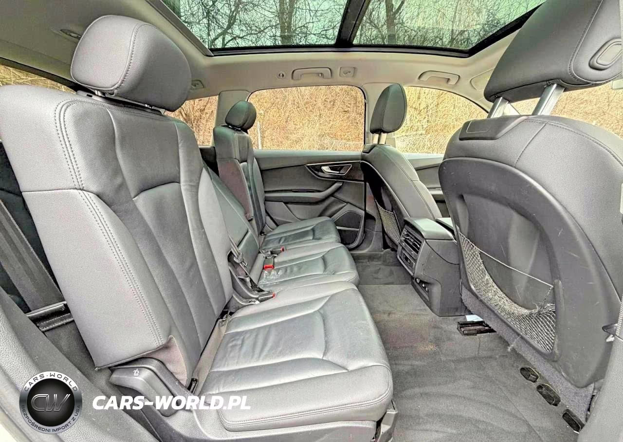 2021 Audi Q7 Premium Plus VIN:WA1LXAF71MD017482 - 6