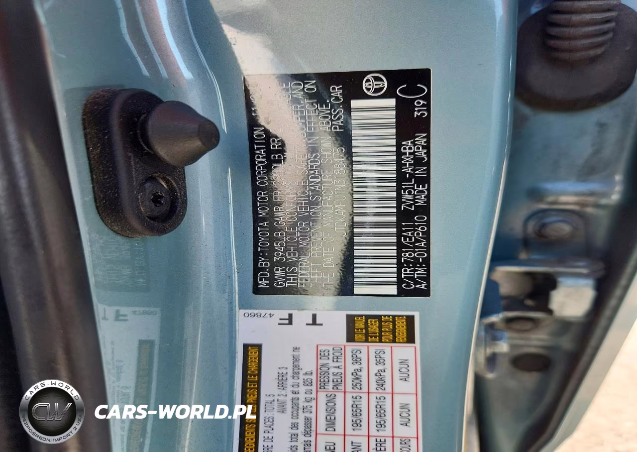 2022 Toyota Prius Limited VIN:JTDKAMFU1N3188475 - 12