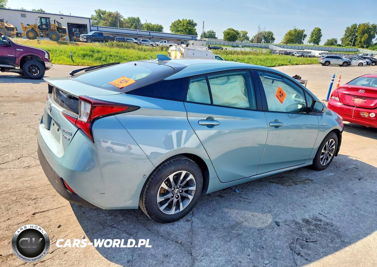 2022 Toyota Prius Limited VIN:JTDKAMFU1N3188475 - 3
