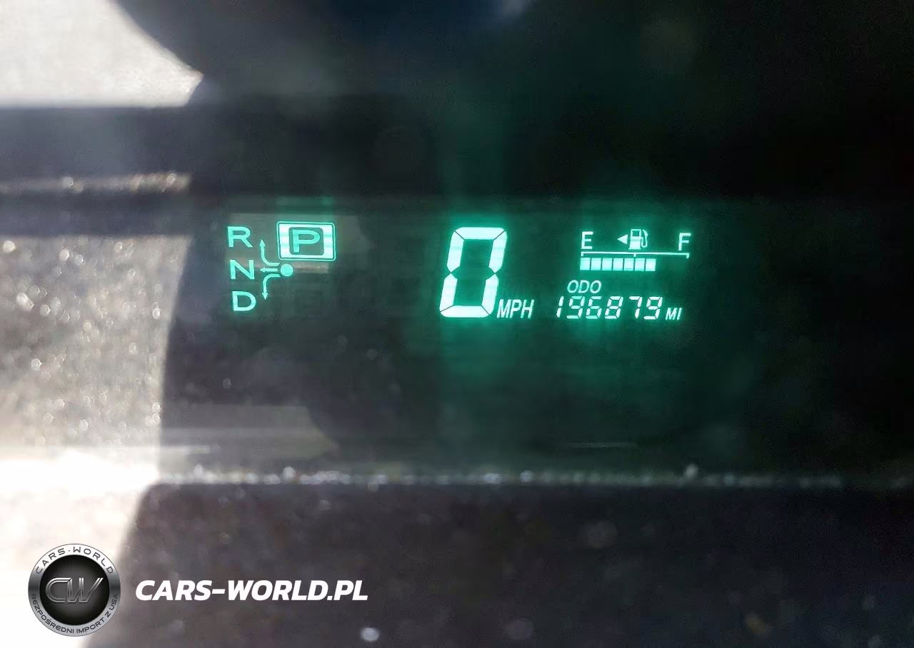 2004 Toyota Prius Base VIN:JTDKB20UX40045227 - 9