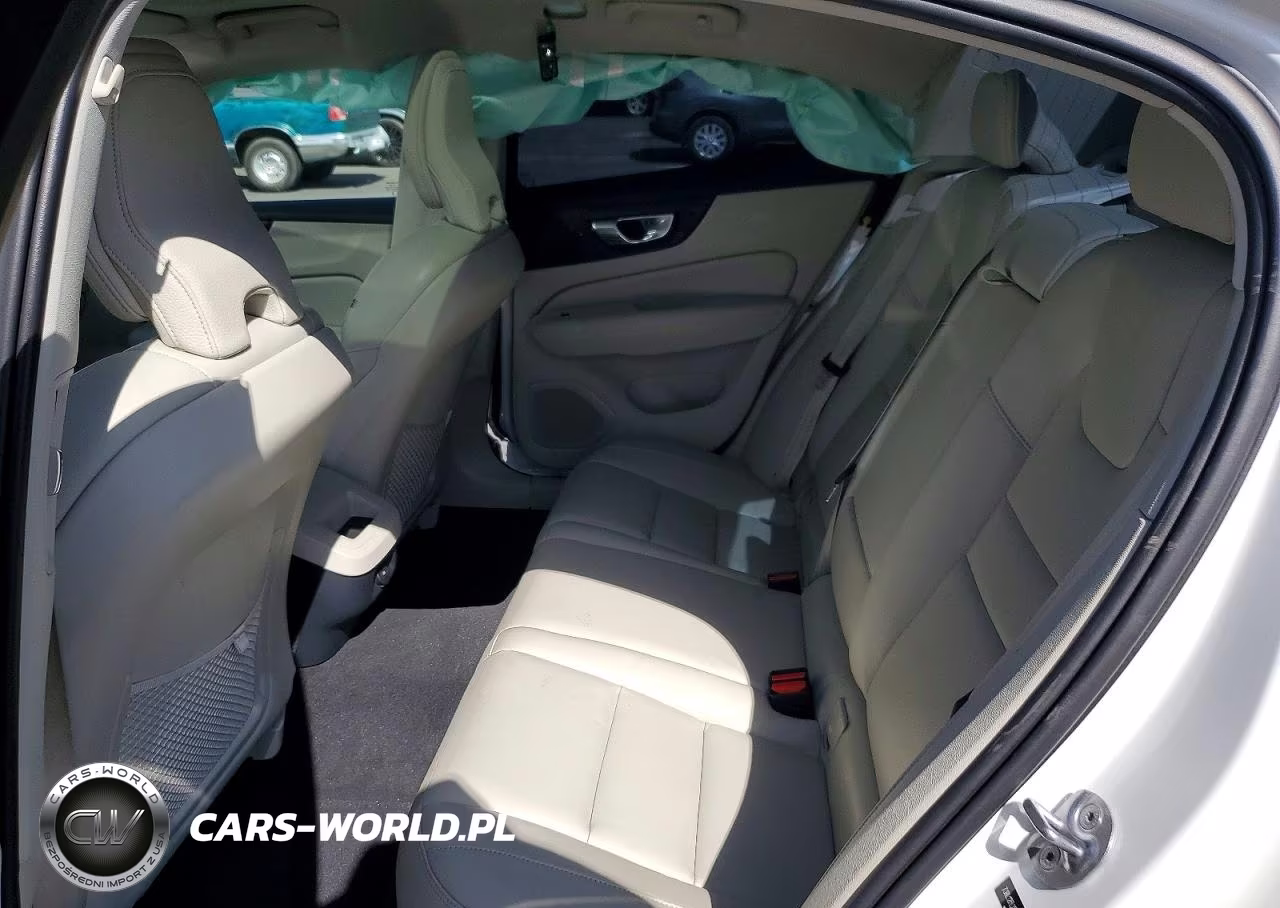 2023 Volvo S60 Plus VIN:7JRL12FLXPG244717 - 10