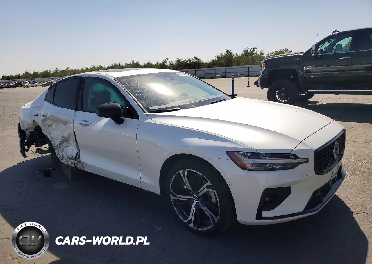 2023 Volvo S60 Plus VIN:7JRL12FLXPG244717 - 4