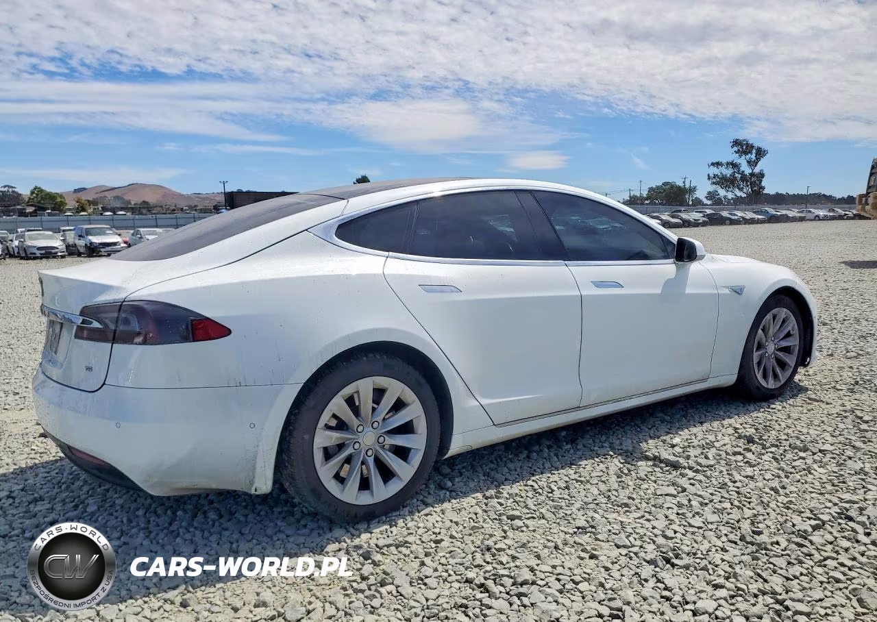 2016 Tesla Model S VIN:5YJSA1E12GF151480 - 3