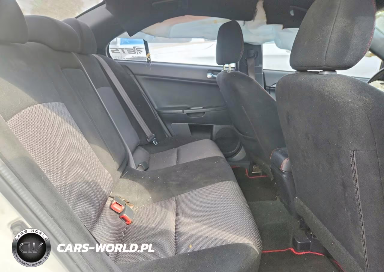 2015 Mitsubishi Lancer Evolution VIN:JA32W7FV6FU027710 - 10