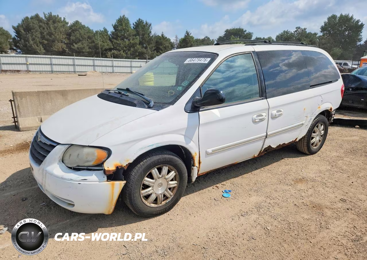 2006 Chrysler Town & Country Touring – zdjęcie 1 z 13