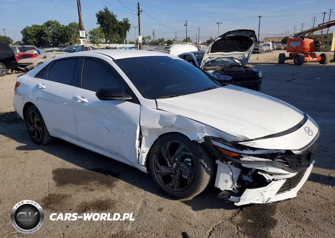 2026 Hyundai Elantra Sel Sport VIN:KMHLM4DG7TU239456 - 4