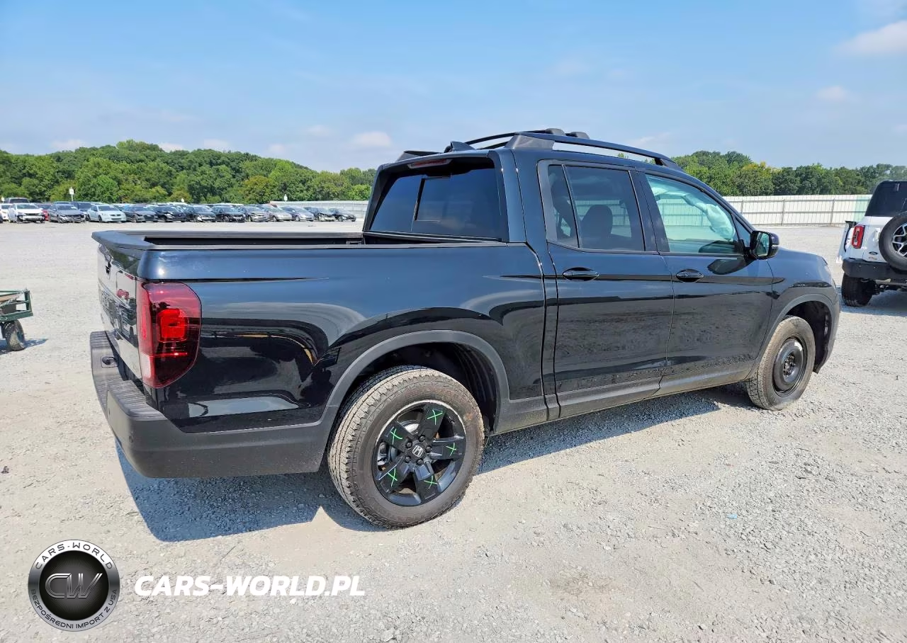 2026 Honda Ridgeline Black Edition VIN:5FPYK3F83TB025077 - 3