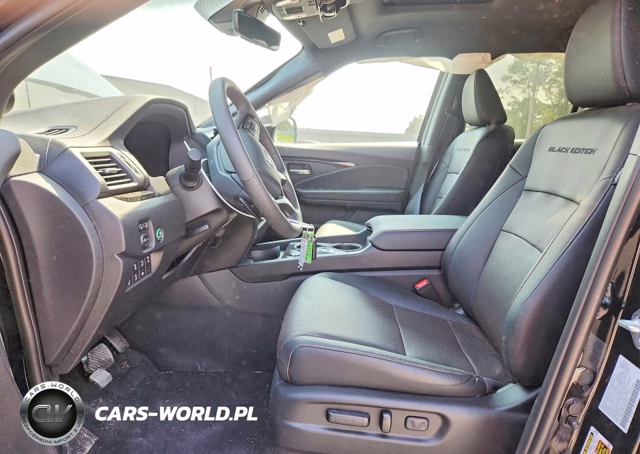 2026 Honda Ridgeline Black Edition VIN:5FPYK3F83TB025077 - 7