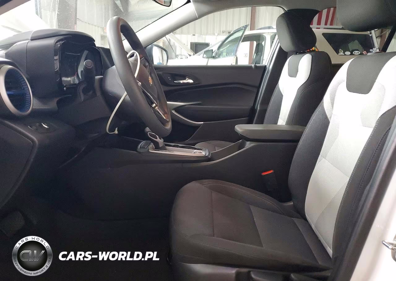 2025 Chevrolet Trax Ls VIN:KL77LFEPXSC096863 - 7