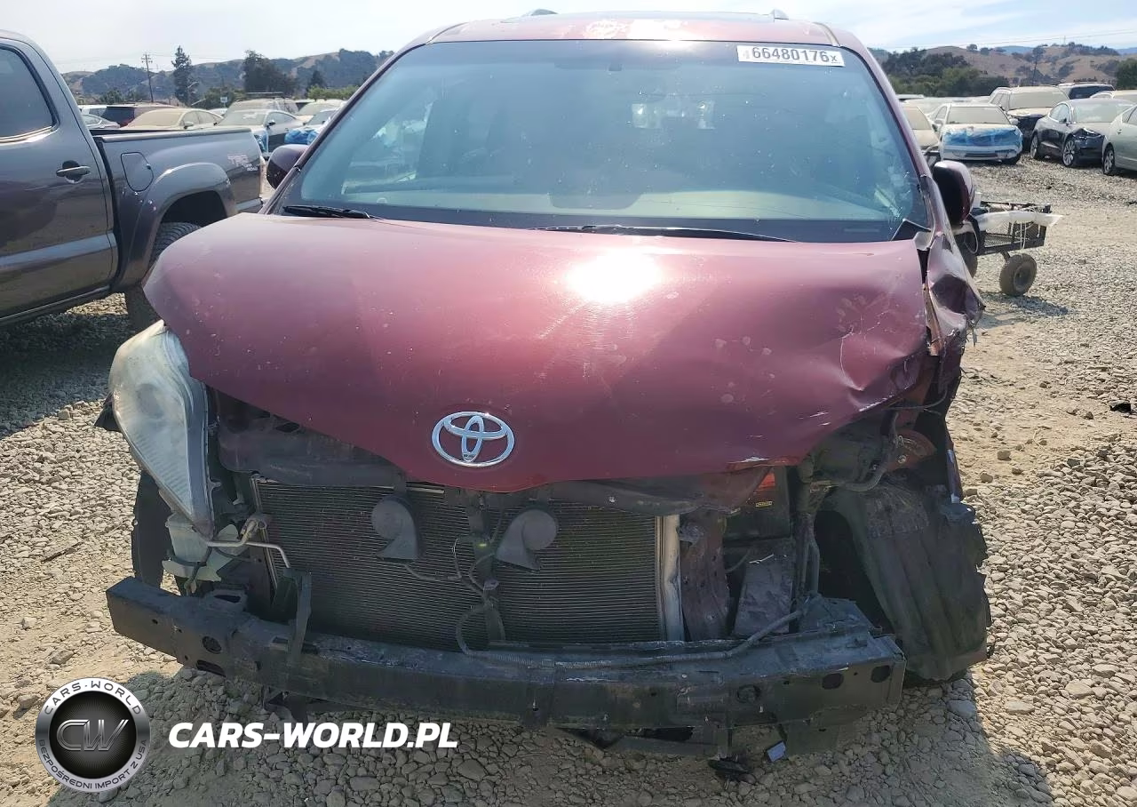 2015 Toyota Sienna Xle 8-Passenger VIN:5TDYK3DC9FS642399 - 5