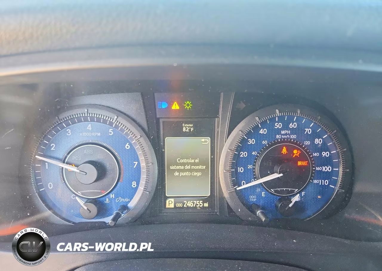2015 Toyota Sienna Xle 8-Passenger VIN:5TDYK3DC9FS642399 - 9