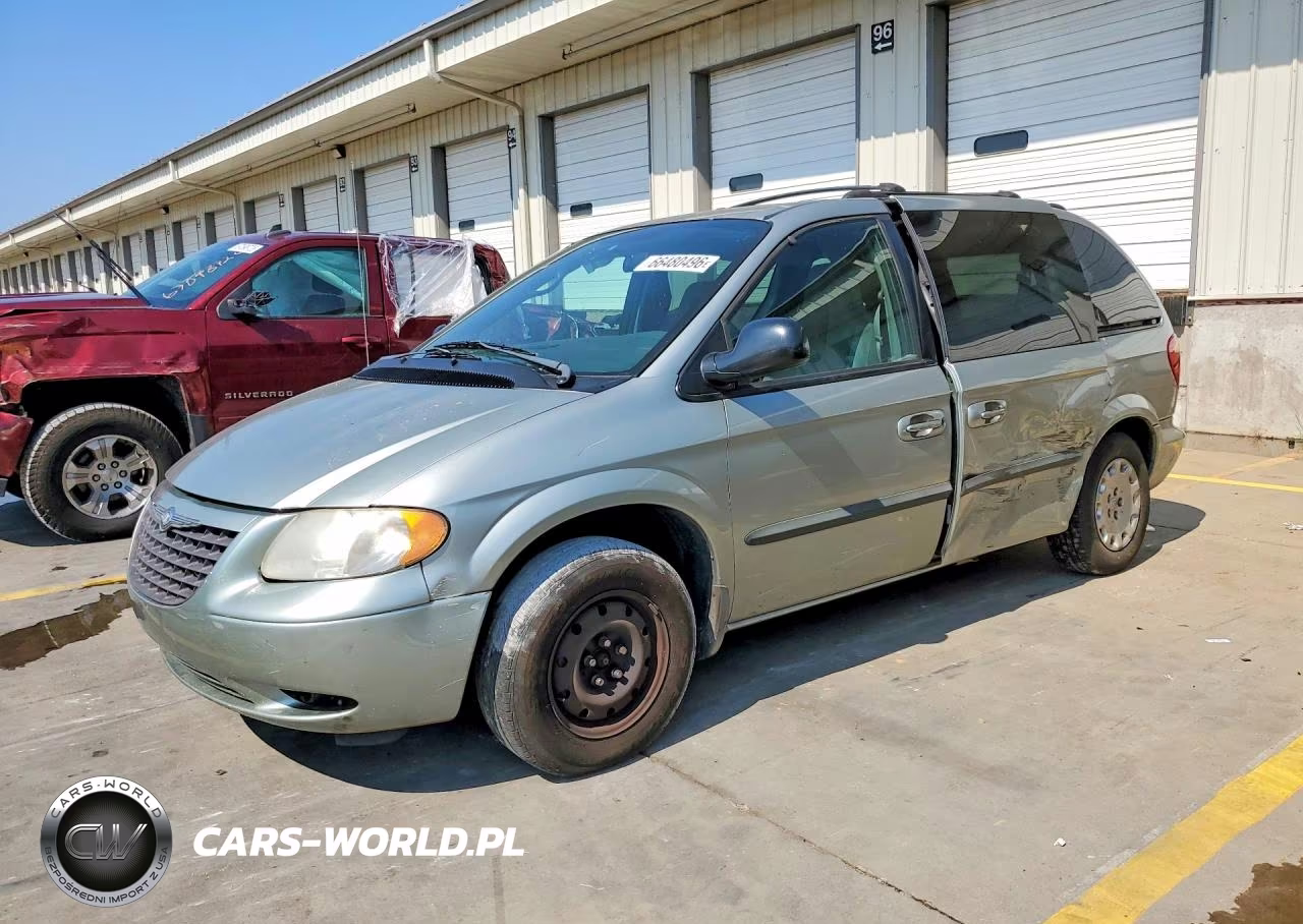 2004 Chrysler Town & Country