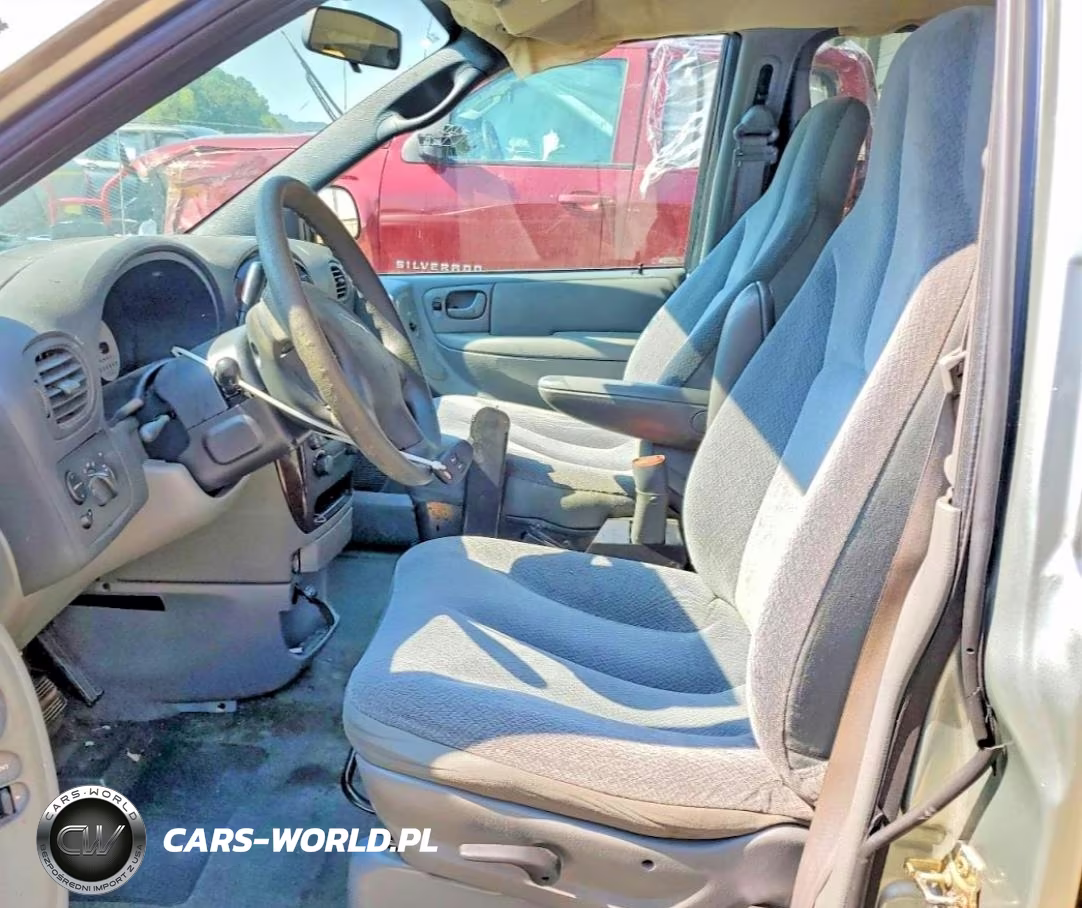2004 Chrysler Town & Country VIN:1C4GP45R04B561608 - 7