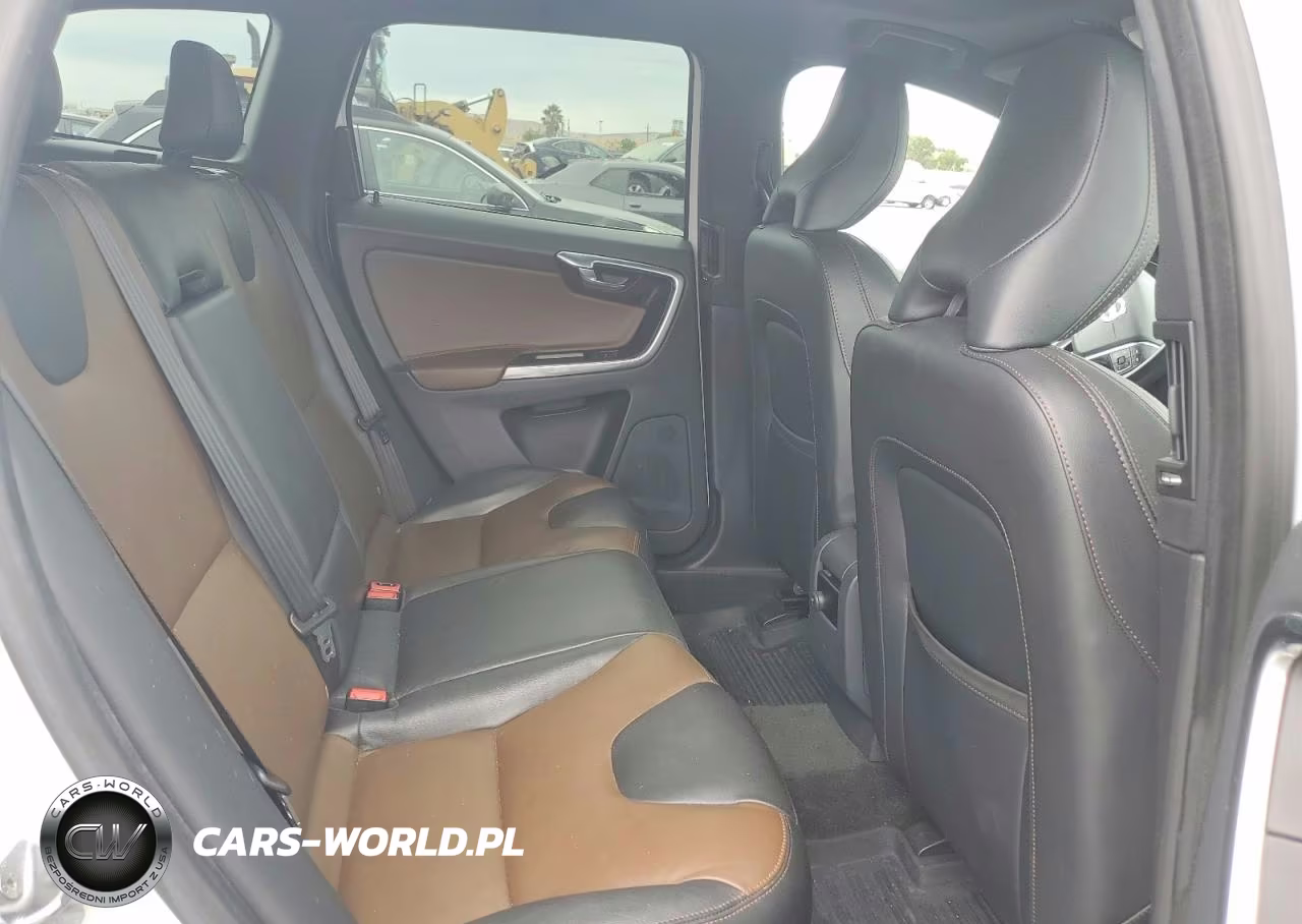 2016 Volvo Xc60 T5 Premier VIN:YV4612RK9G2819074 - 11