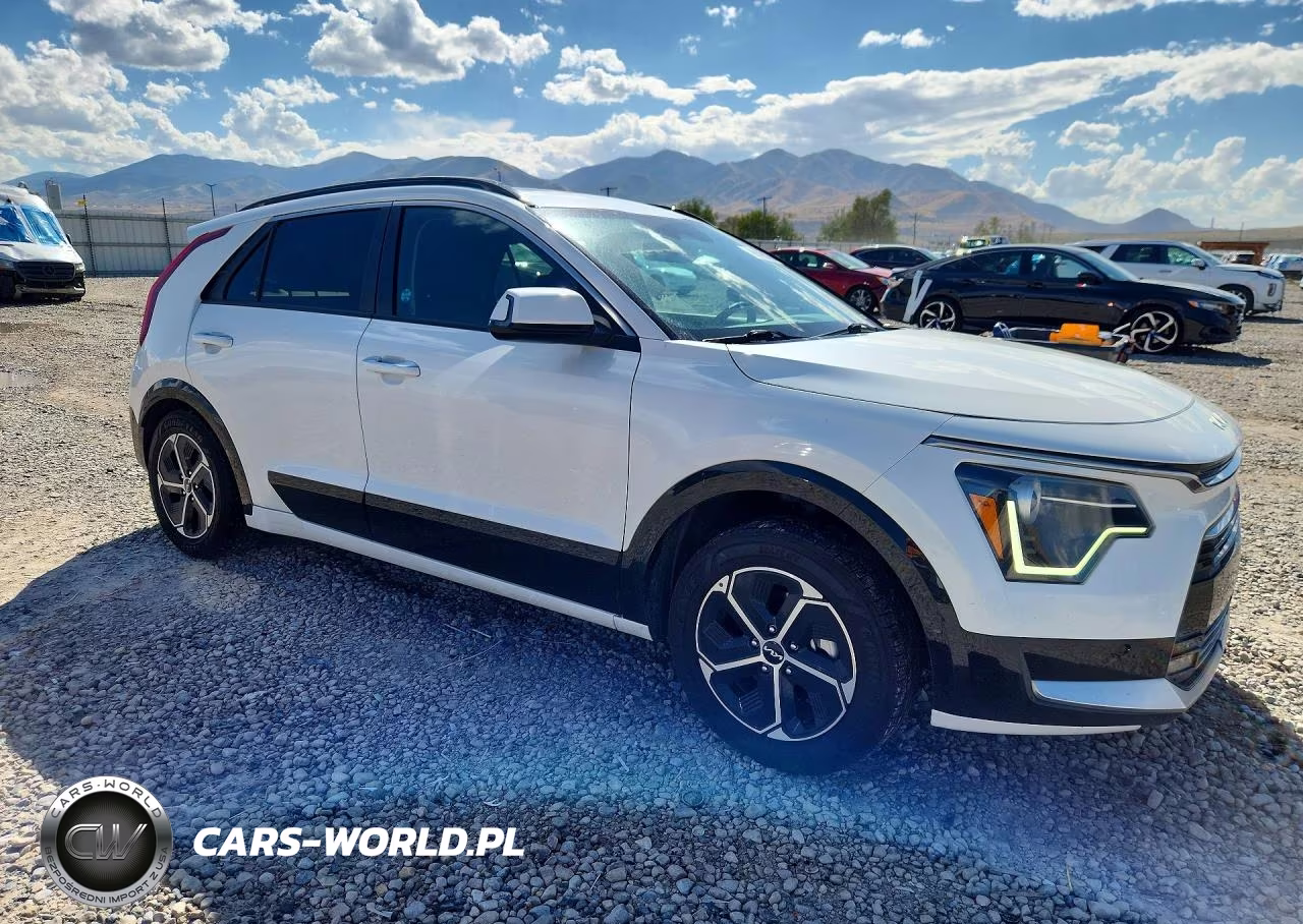 2023 Kia Niro VIN:KNDCT3LE4P5035604 - 4
