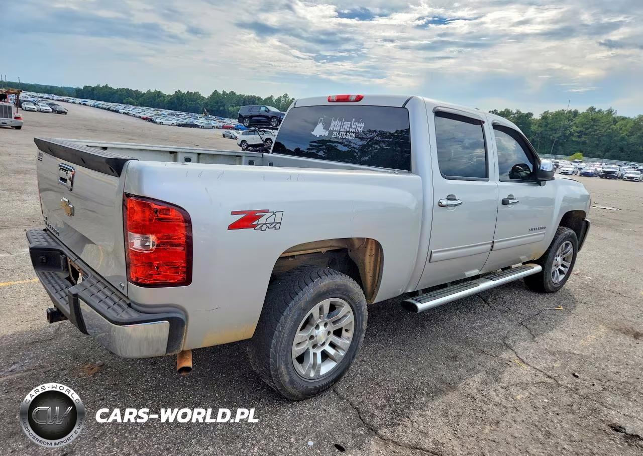 2011 Chevrolet Silverado K1500 Lt VIN:3GCPKSE37BG332684 - 3