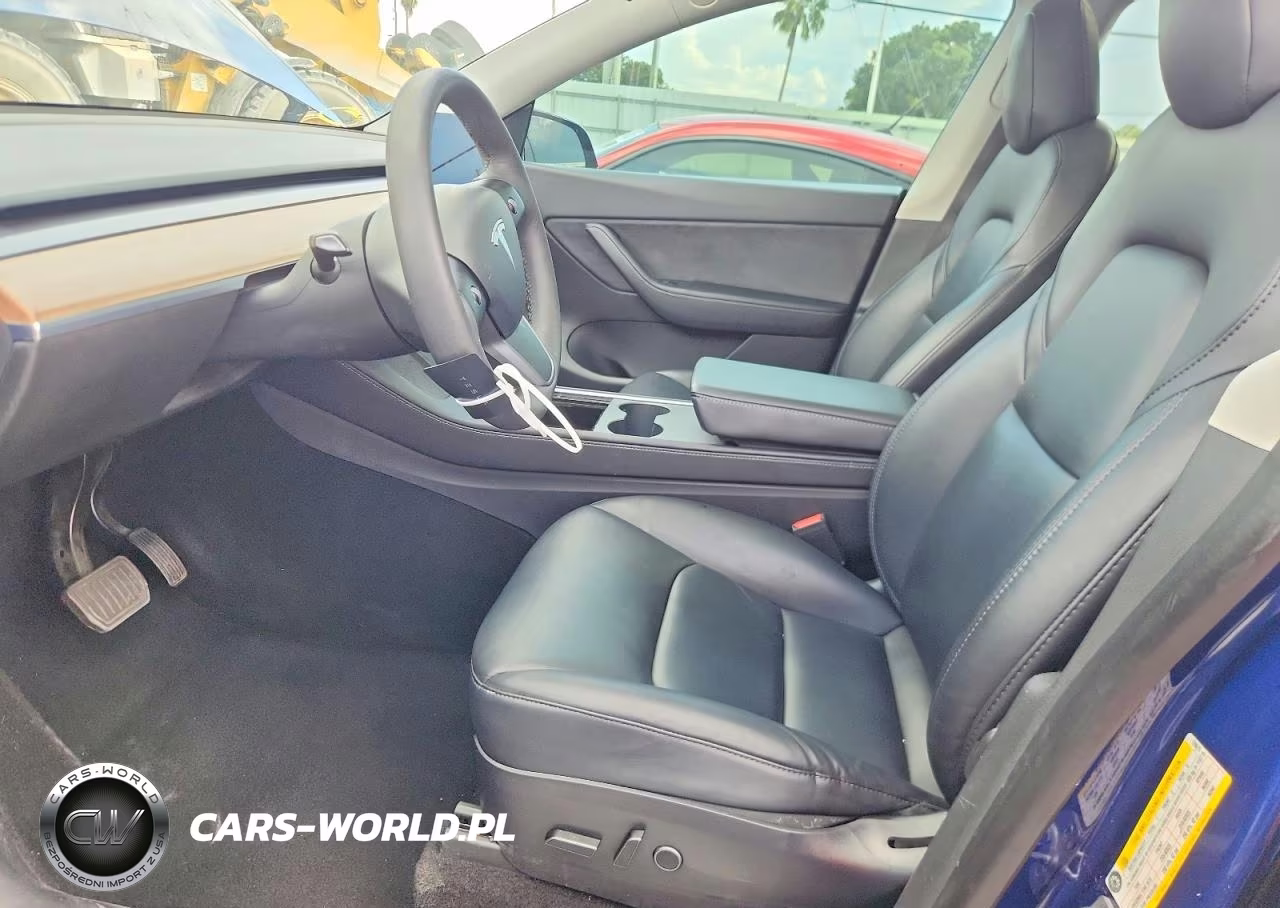 2021 Tesla Model Y VIN:5YJYGAEE2MF128675 - 7