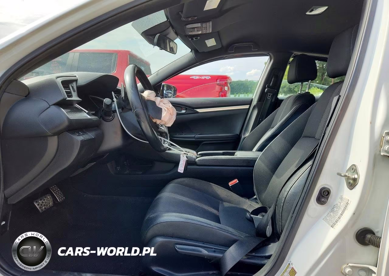2019 Honda Civic Sport VIN:2HGFC2F8XKH569187 - 7