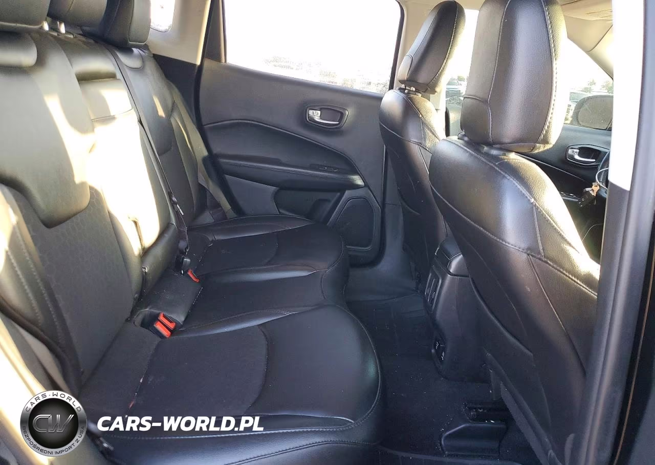 2019 Jeep Compass Latitude VIN:3C4NJDBB6KT621337 - 11